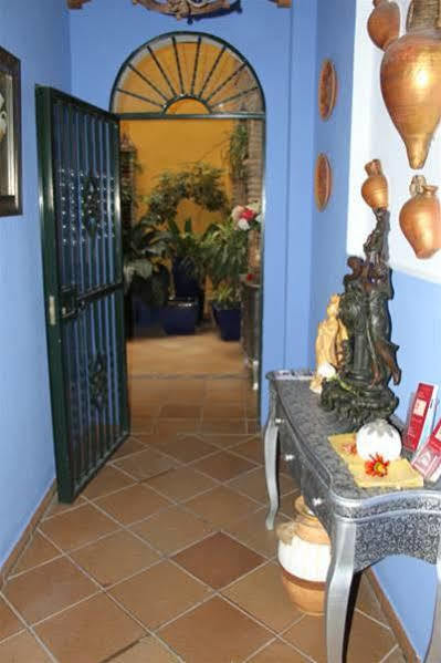Hostal Lojo โกนิล เด ลาฟรอนเตรา ภายนอก รูปภาพ